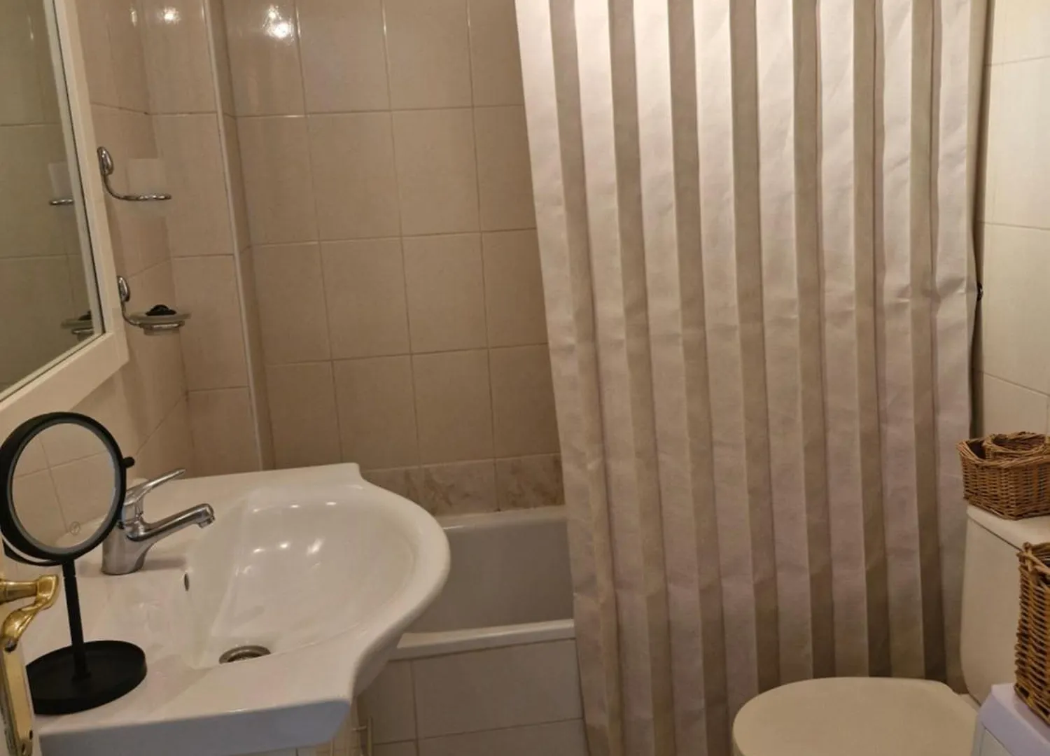 Centric Beach Front Appartment Arona  Apartment